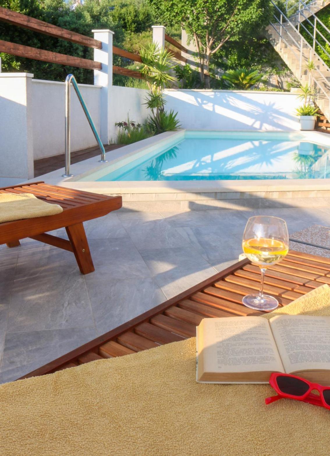 Villa My Rose With A Private Pool Mlini Exteriör bild